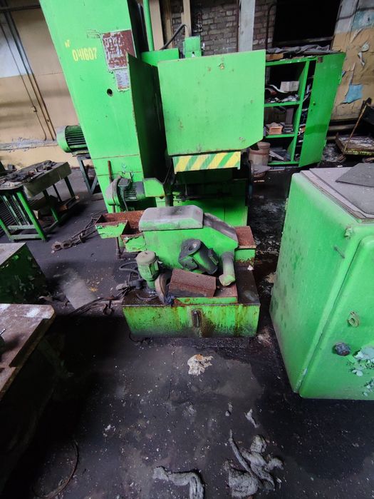 Плоско-шлифовальний 3Е711В