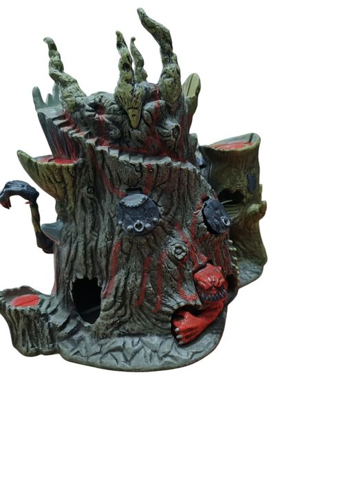 Gormiti twierdza Wulkan plus figurki