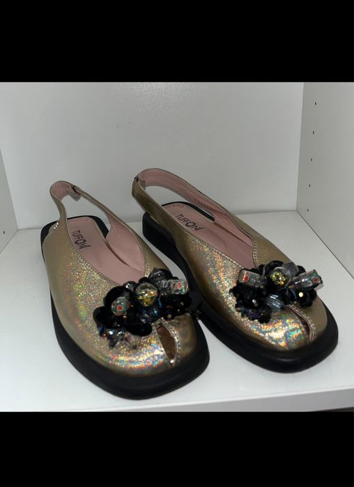 holograficzne półbuty Tuffoni