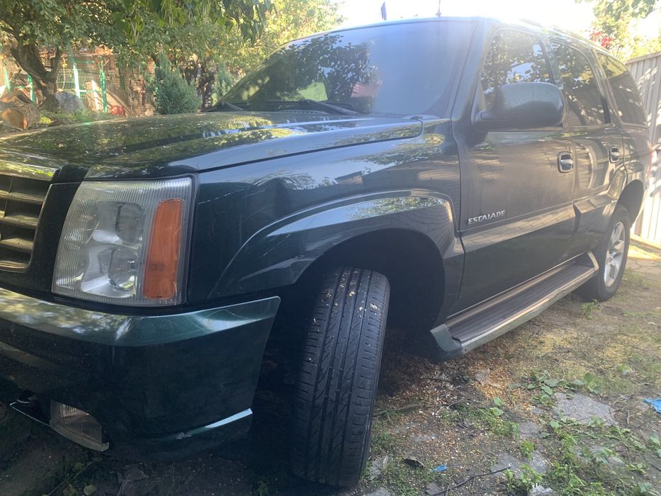 Детали к Cadillac Escalade 2002 - 2014