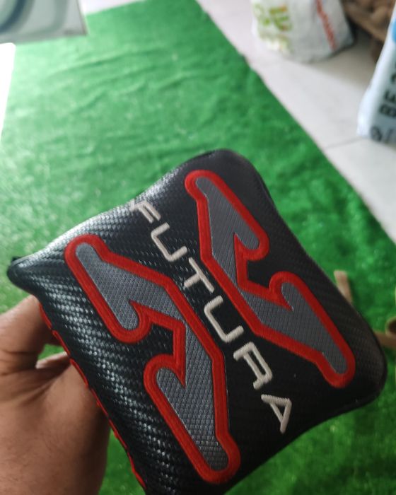 Putter Scotty Cameron Futura 33