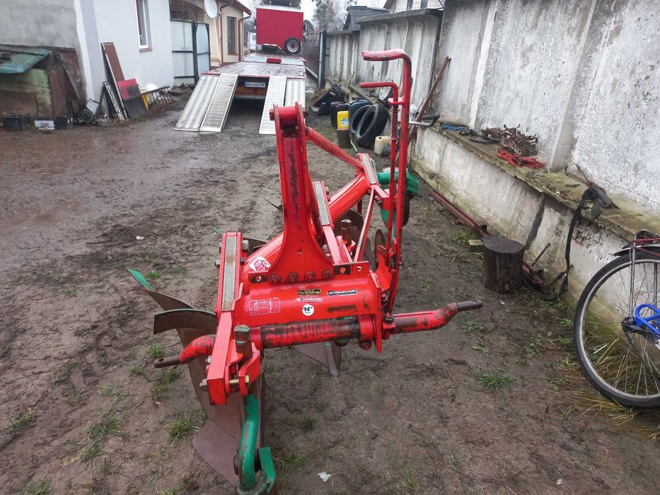 Плуг Квернеланд Kverneland