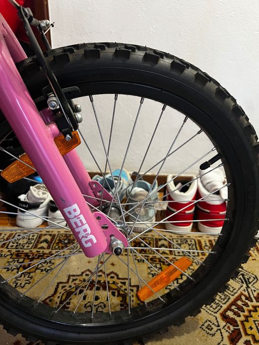 Bicicleta infantil usada poucas vezes