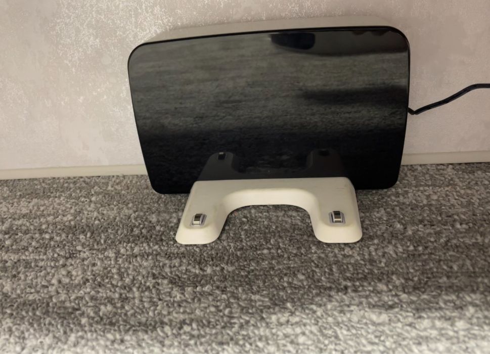 Продам робот пилосос