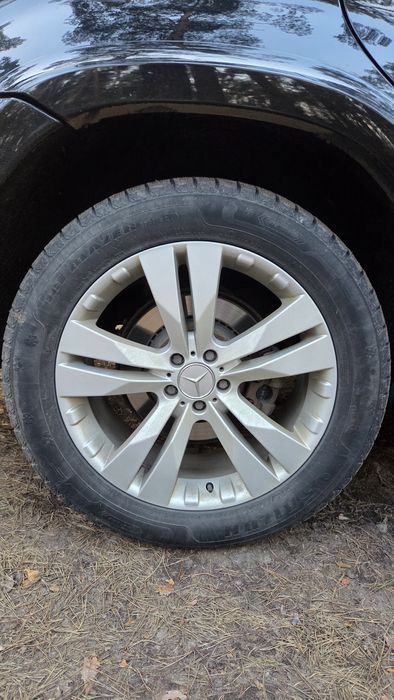Продам Мерседес GL550