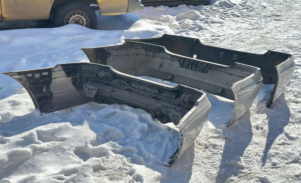 Бампери Mercedes-Benz W211