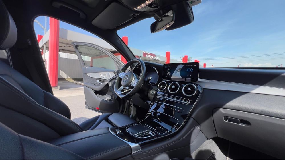 Mercedes GLC300e