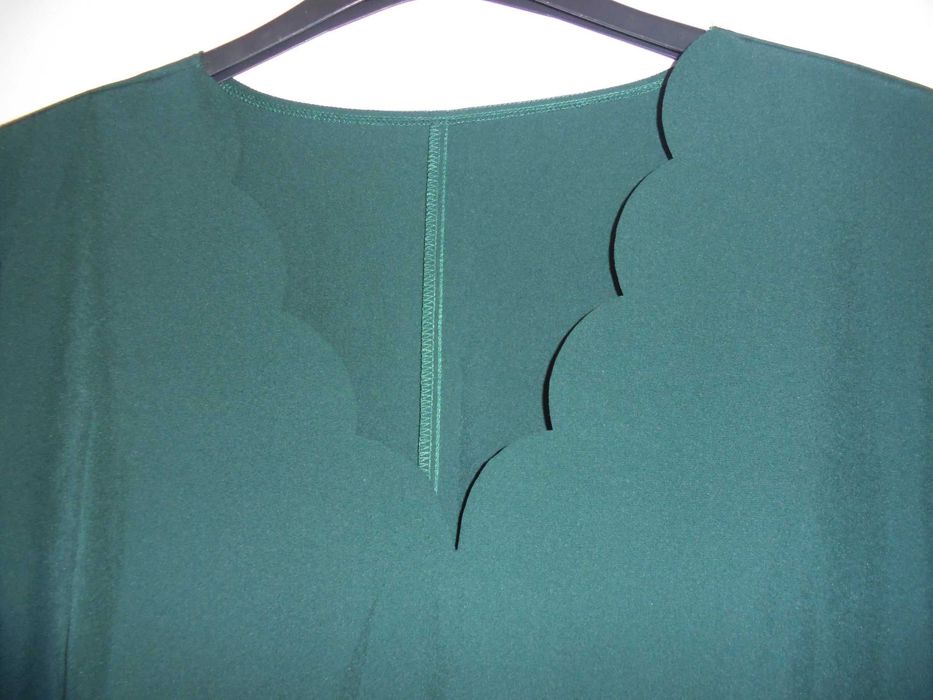 camisola de senhora cor verde com renda