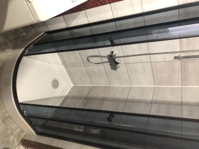 HOSTEL tanie pokoje Wi-Fi kwatera dla pracowników Koszalin Faktura
