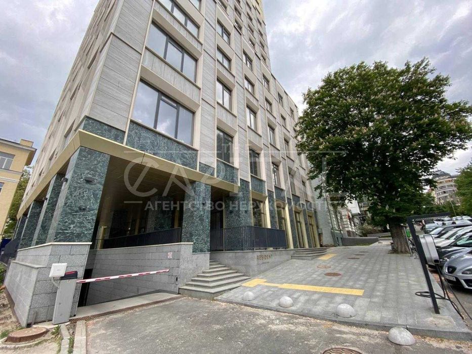 Терміново Оренда  Торгівельна площа Володимирська,Жилянська