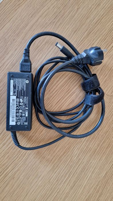 carregador computador portatil HP 65W
