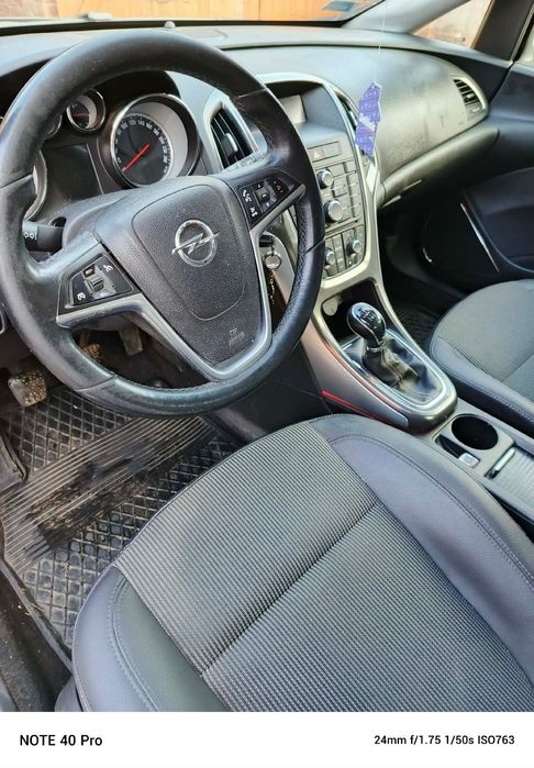 Sprzedam Opel Astra J