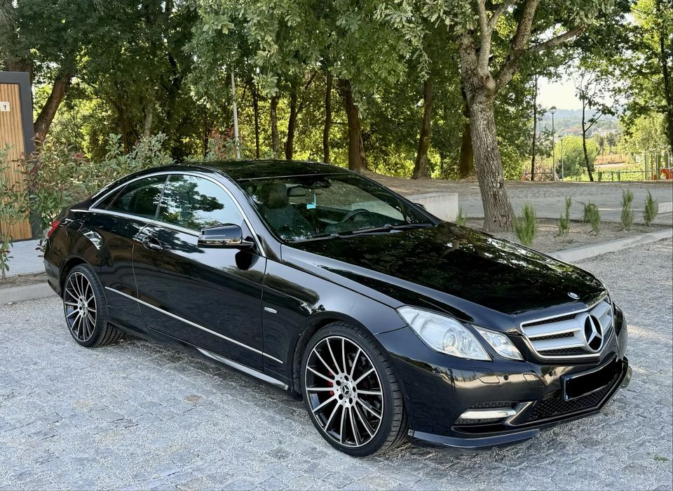 Mercedes-Benz E 220 — fotografia 2