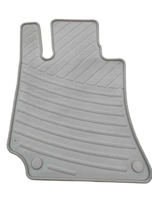 Dywaniki gumowe Mercedes W212 CLS W218