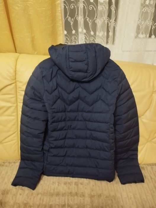 Продам чоловічу курточку