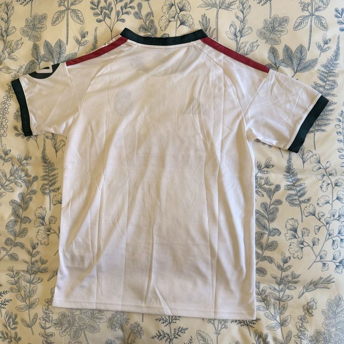 Camisola Real Madrid 2026/27 Principal Nova