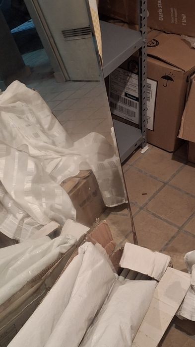 Large-Sized Mirror435306449863987202