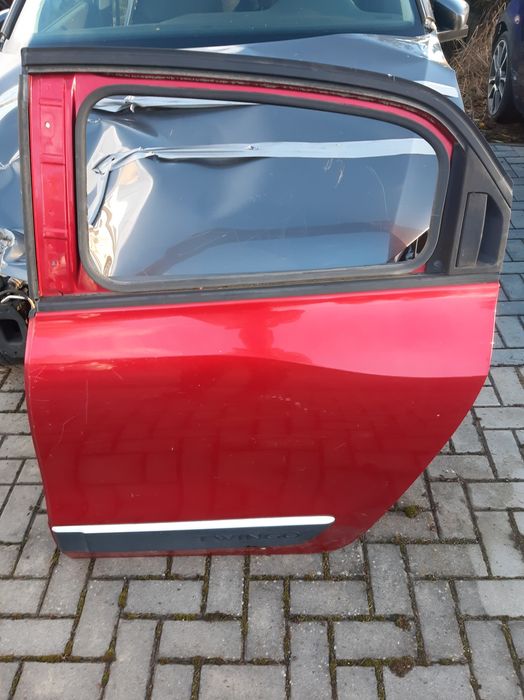 Renault Twingo III drzwi lewe tylne lewy tyl