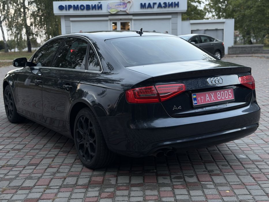 Продам Audi a4b8
