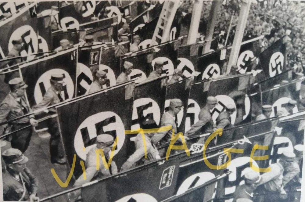 Adolf Hitler fotos cigarette