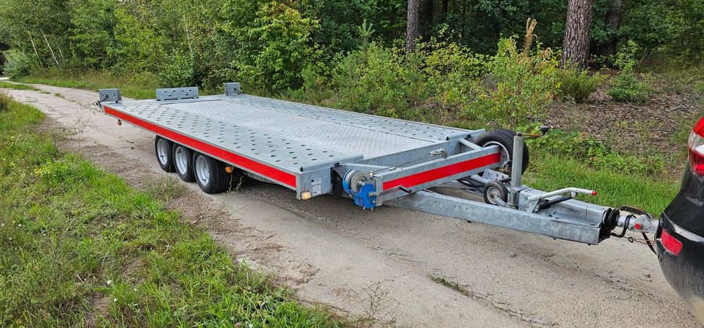 Przyczepa laweta ruchomym najazdem pełny