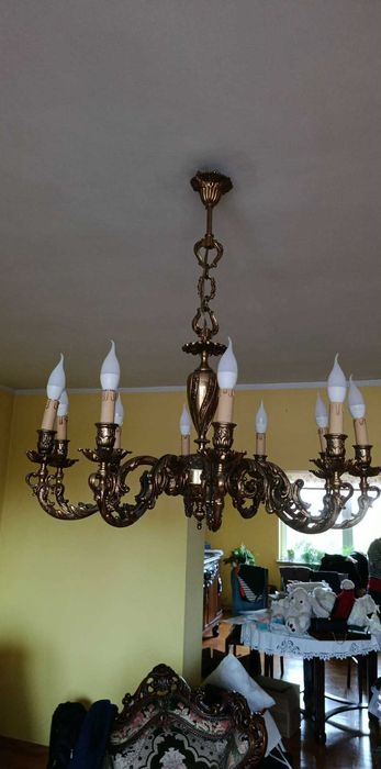 Żyrandol z mosiądzu