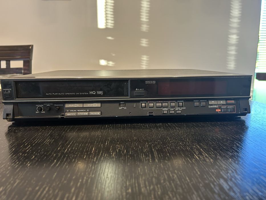 Magnetowid Hitachi VT-416E Pilot Uszkodzony Okazja