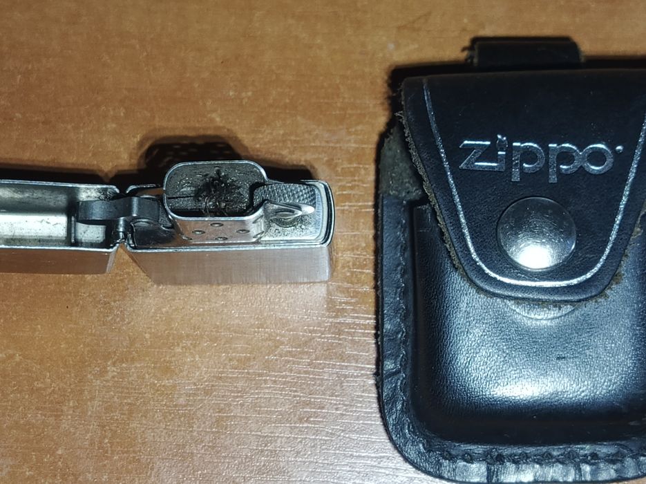 Zapalniczka Zippo + futerał