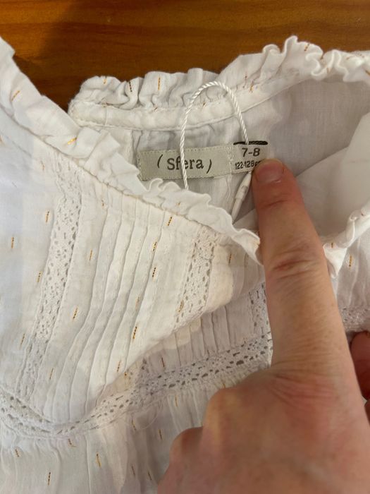 Camisa branca Sfera, menina 6 anos, NOVA