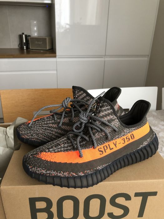 Buty Yeezy Boost 350 Carbon Beluga 44 EU