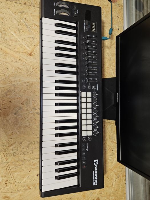 Novation launchkey 49