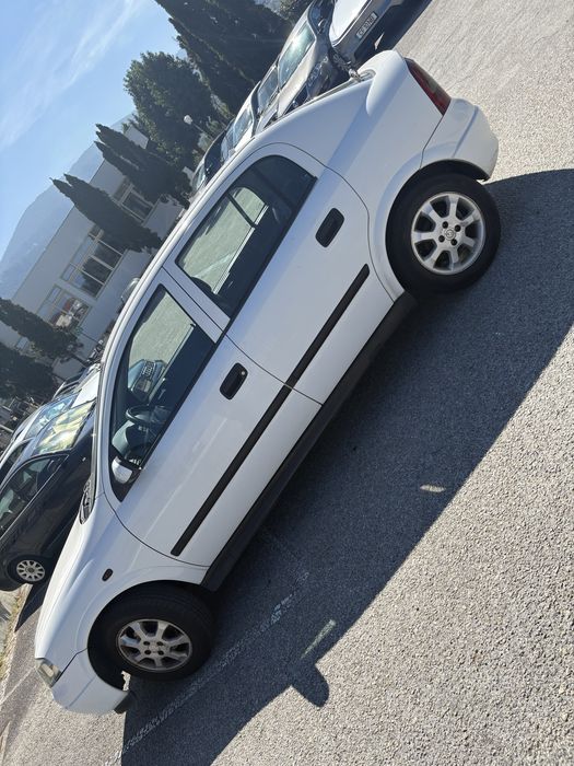 Astra opel