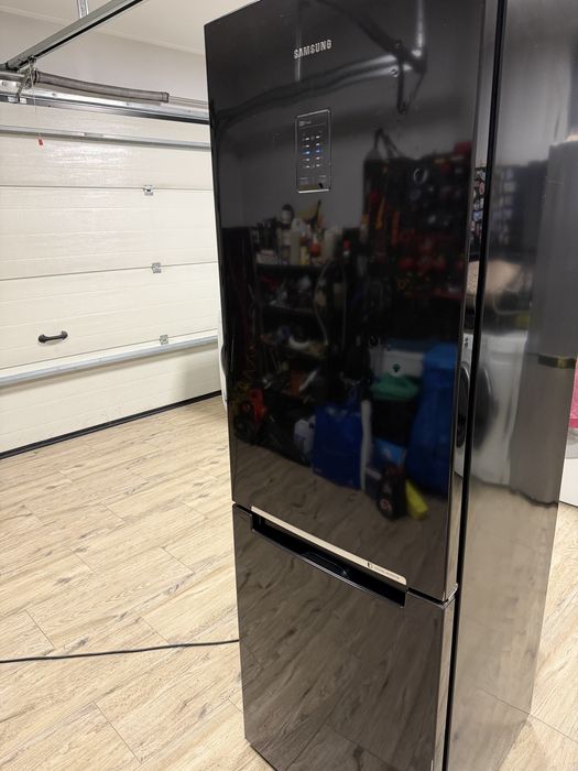 Lodówka Samsung RB31FERNDBC