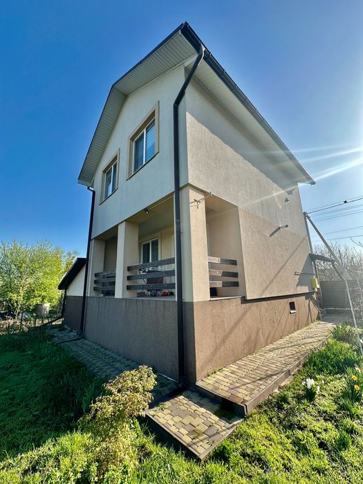 Продаж затишного будинку в Бучі з свіжим ремонтом. 6 соток