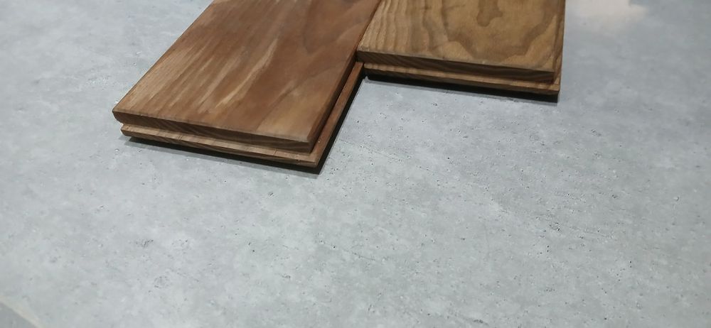 Deska parkiet-tarasowa termo jesion ciemny.