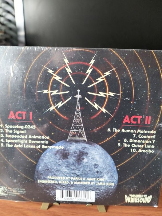 CD Parius -The Signal Heard Throughout Space