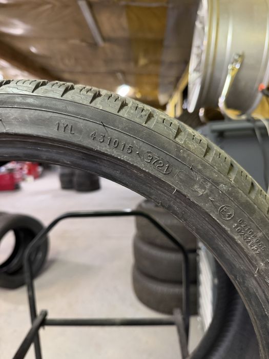 Opony zimowe 235/35R19 91W XL Nokian WR Snow Proof | 2021 | 2 sztuki