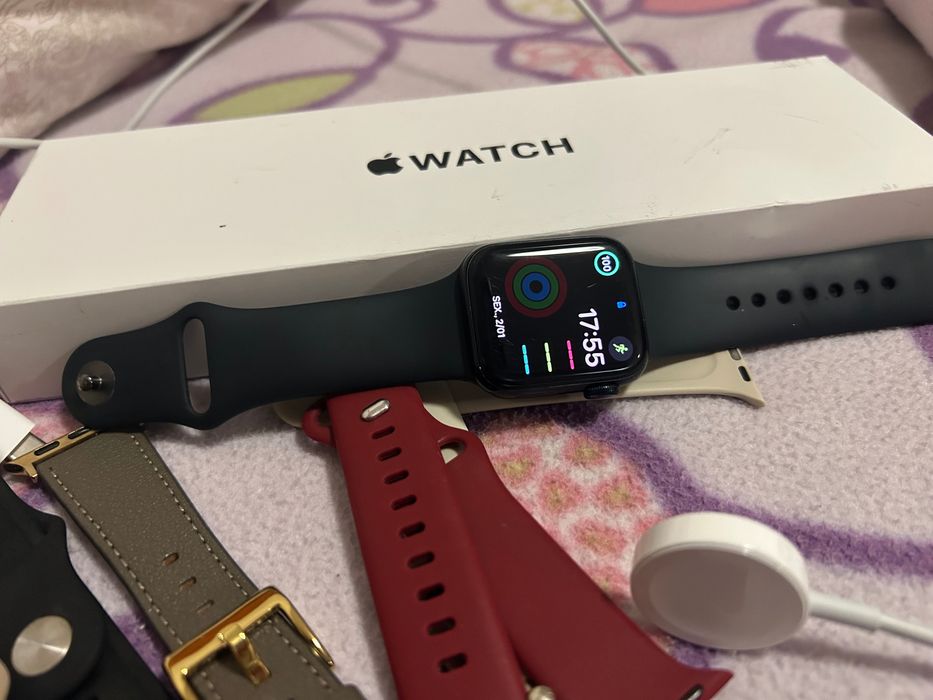 Apple Watch SE 2a geração- midnight blue