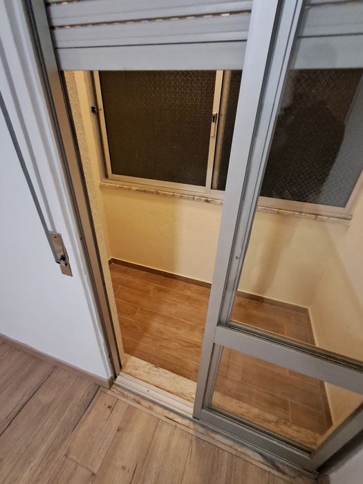 Vende-se apartamento T1 / Águas Livres