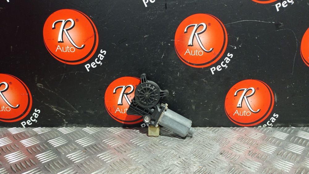 Motor Do Elevador Porta F.D Mercedes-Benz E-Class (W210)