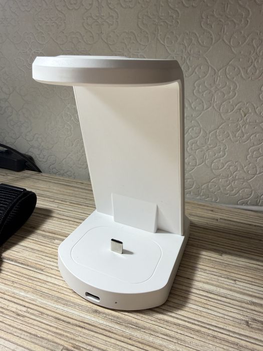 Безпроводное зарядное устройство, для телефона, часов,наушиков