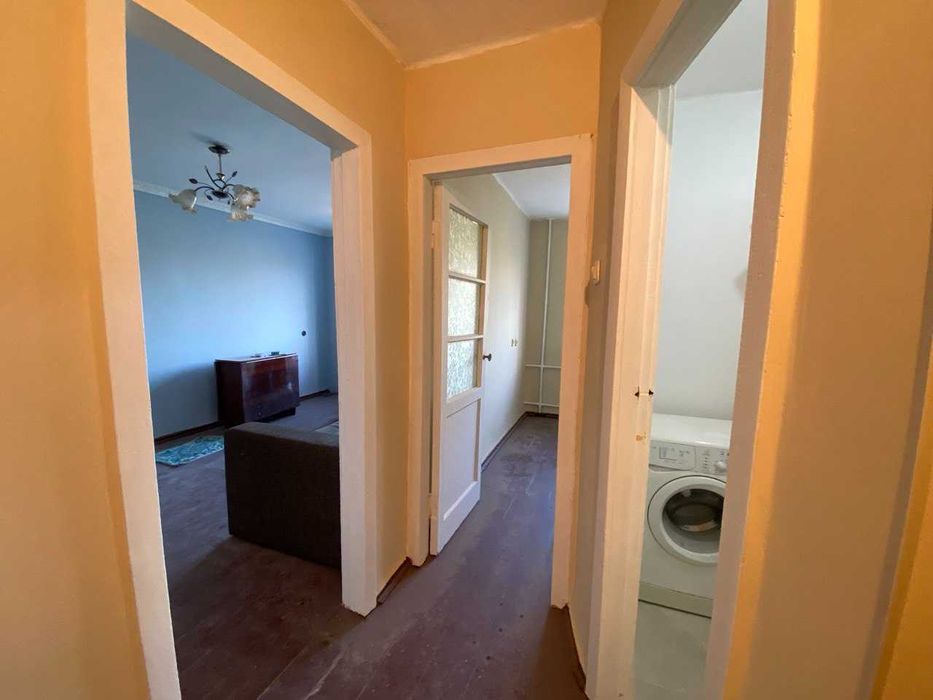 2 комнатная квартира на Слободке по улице Известковой.