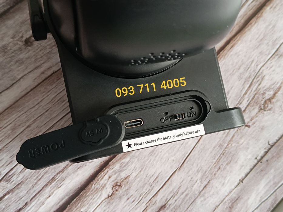 Камера відеоспостереження з сонячною панеллю