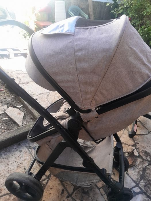 carrinho passeio ASALVO estado novo 20€