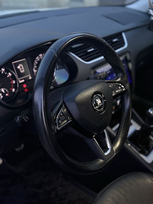 Продам Skoda Octavia a7 1.8 tsi