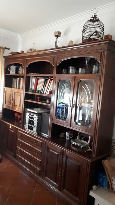 Móvel de Sala em Castanho