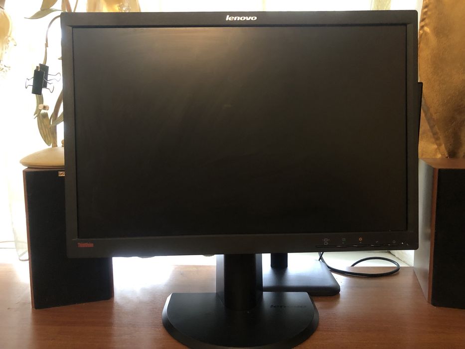 Ігровий монітор 22 дюйми Lenovo LT 2252