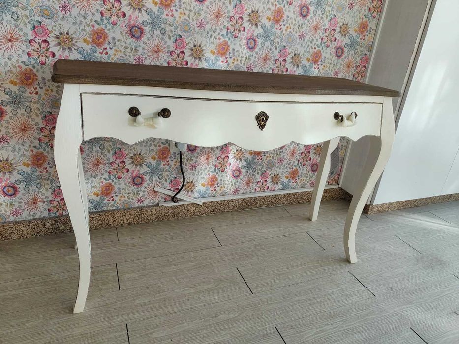 Consola vintage nova