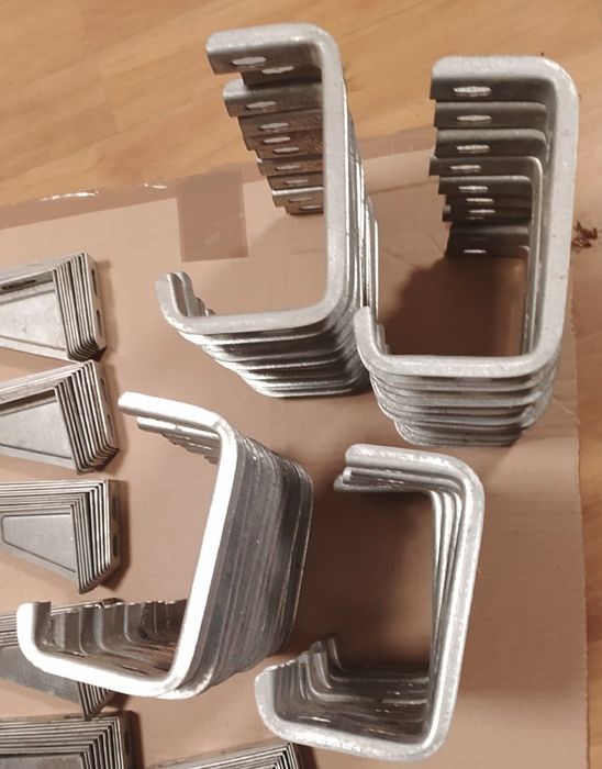 Elementy BAKS ocynk Wspornik łącznik ceownika LCW40 LCW50 zacisk TKN8