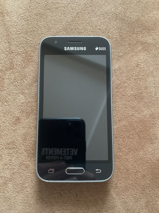 смартфон Samsung Galaxy J1 Mini Duos